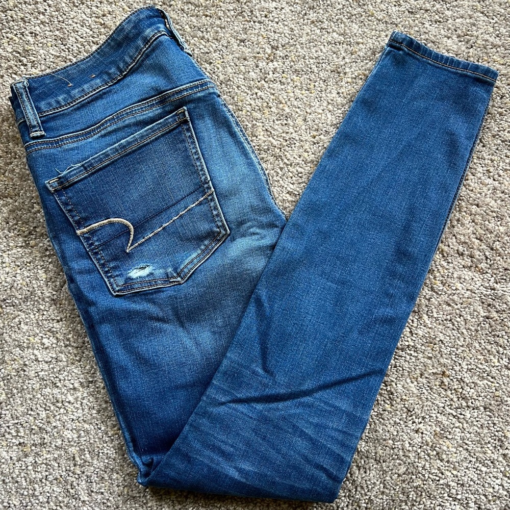 American Eagle Ripped Jeggings